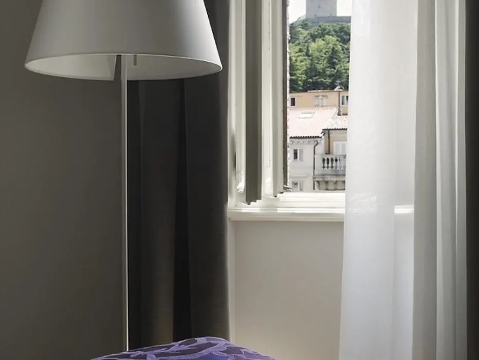 Palace Suite-1